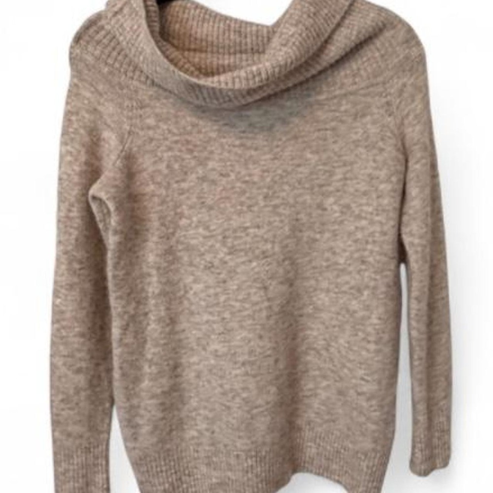 Aritzia Wilfred Free Cowl Neck Sweater (S) ·